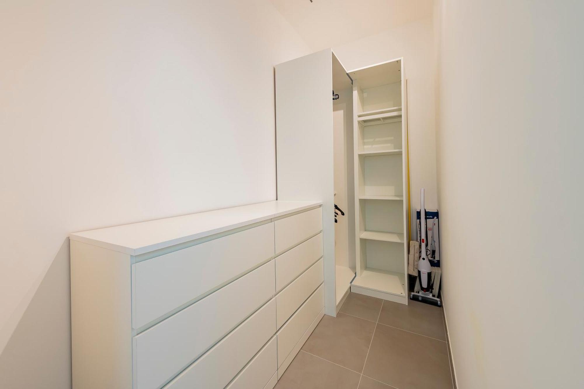 Casa Leda - Modern Near Seafront With Parking! * Pescara