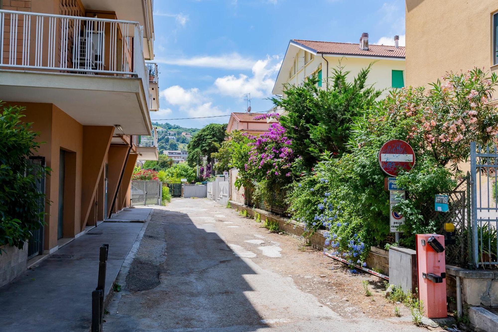 Casa Leda - Modern Near Seafront With Parking! Appartamento *