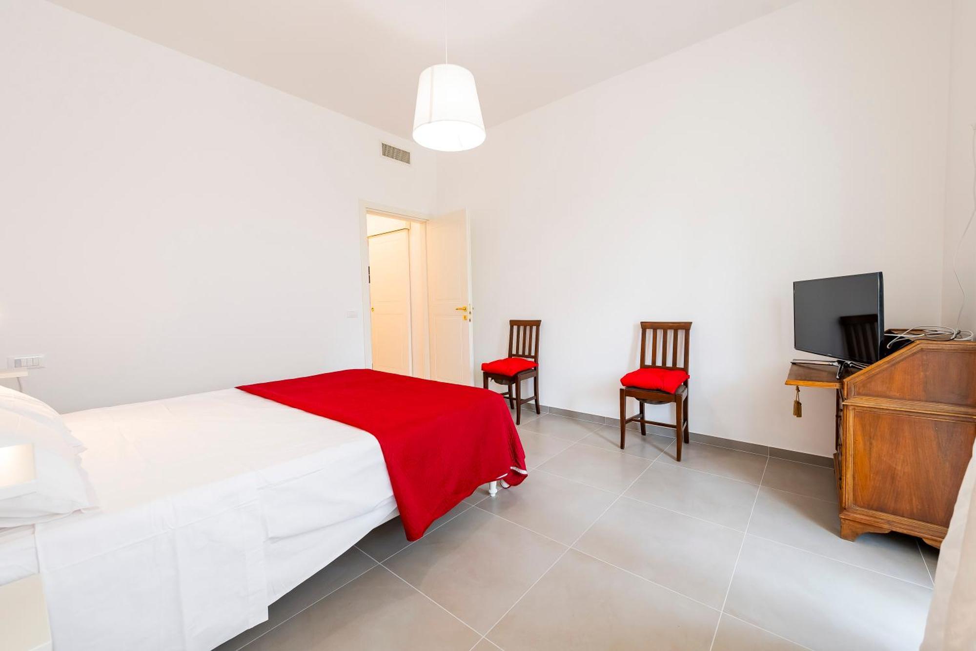 Casa Leda - Modern Near Seafront With Parking! Appartamento